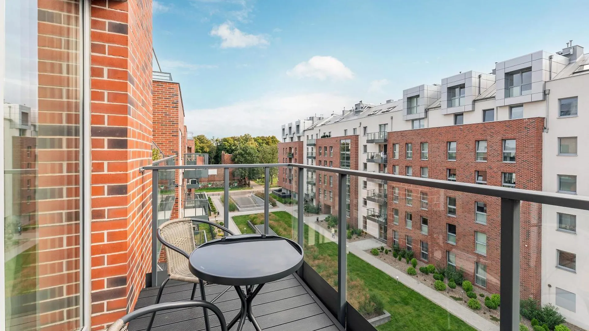 Angielska Grobla - City Center, Marina & Parking By Downtown Apartments Gdansk