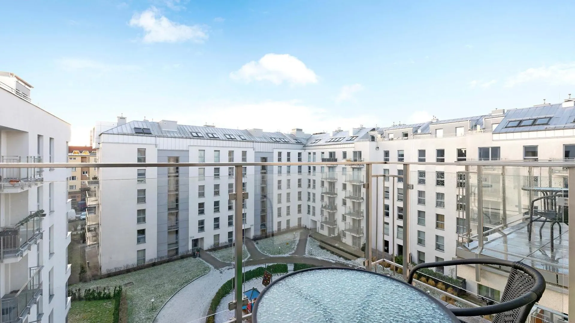 Angielska Grobla - City Center, Marina & Parking By Downtown Apartments Gdansk