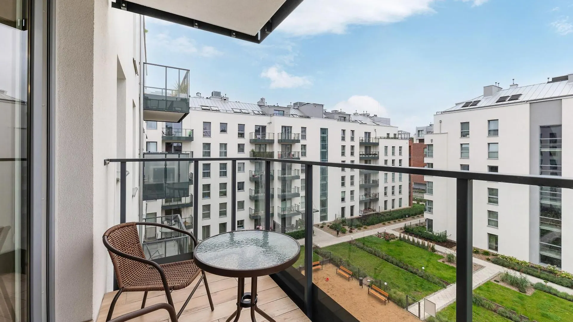 Angielska Grobla - City Center, Marina & Parking By Downtown Apartments Gdansk