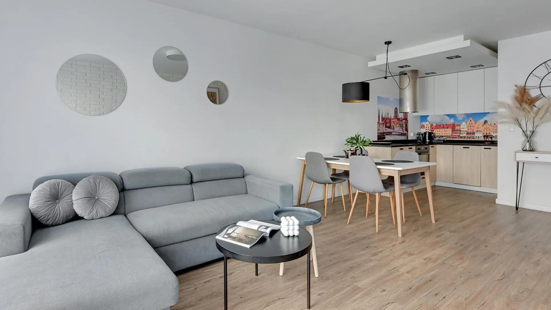 Angielska Grobla - City Center, Marina & Parking By Downtown Apartments Gdansk