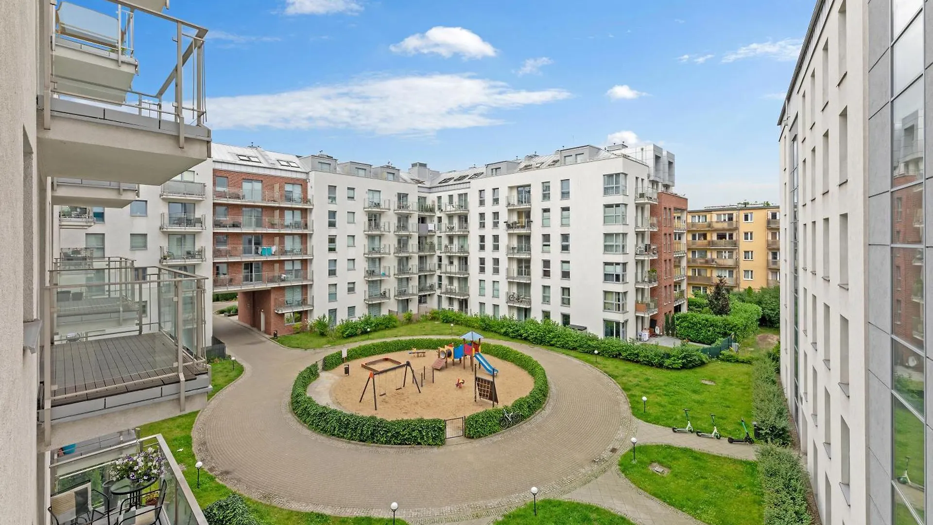 Angielska Grobla - City Center, Marina & Parking By Downtown Apartments Gdansk