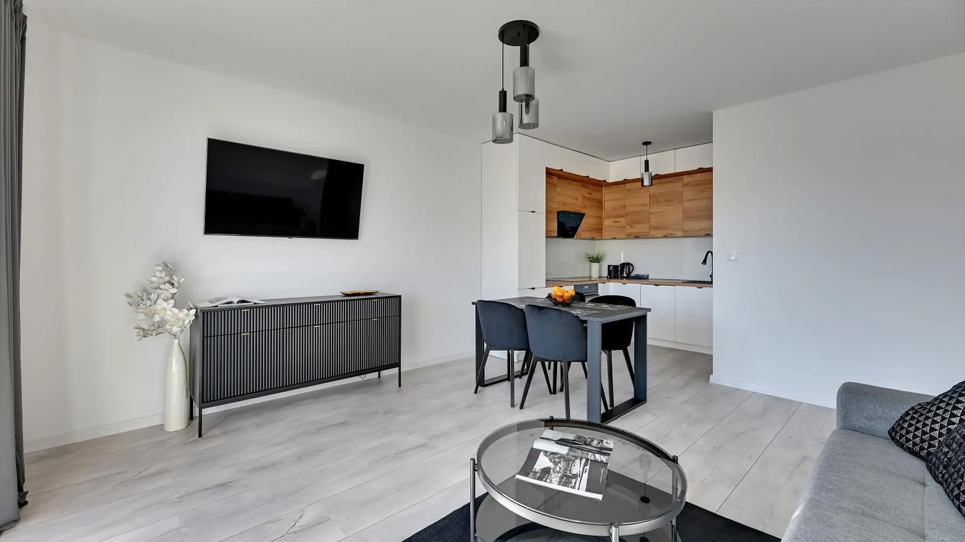 Angielska Grobla - City Center, Marina & Parking By Downtown Apartments Gdansk